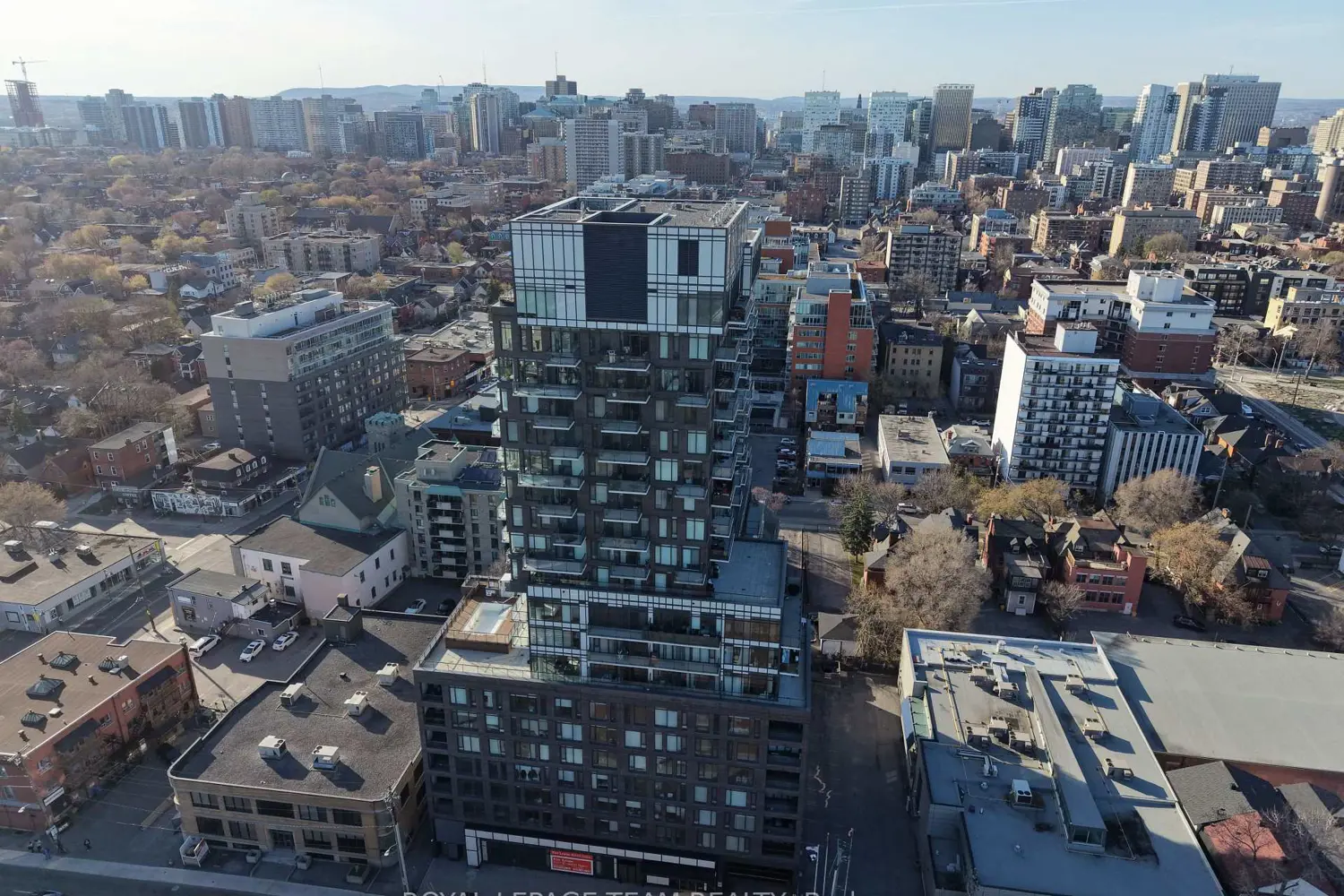 Additional image 3 of 203 Catherine Street 1206