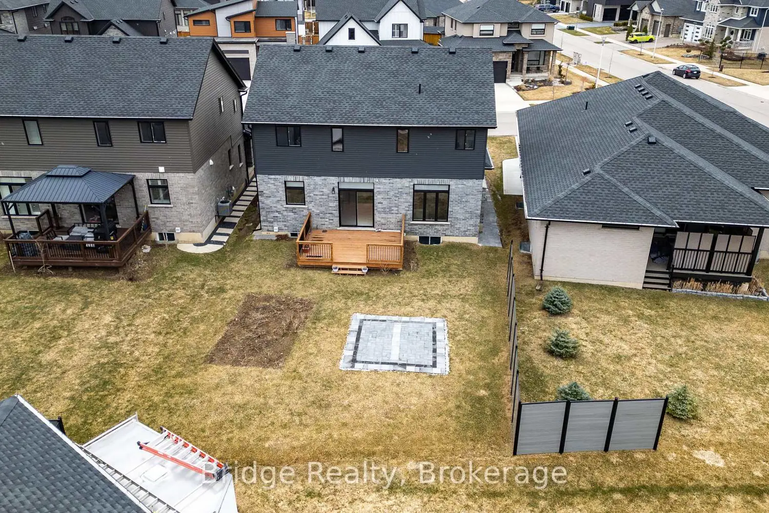 Additional image 20 of 161 Hemlock Street