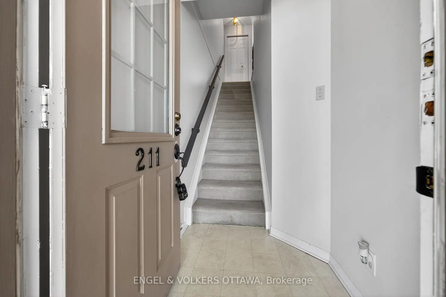 211 Briston Private photo 2