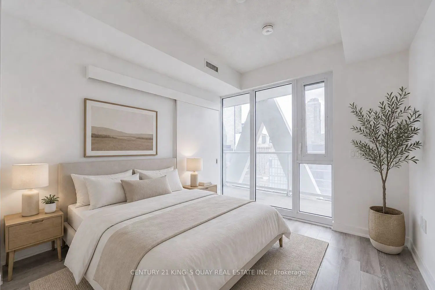 Additional image 6 of 230 Simcoe Street 2417