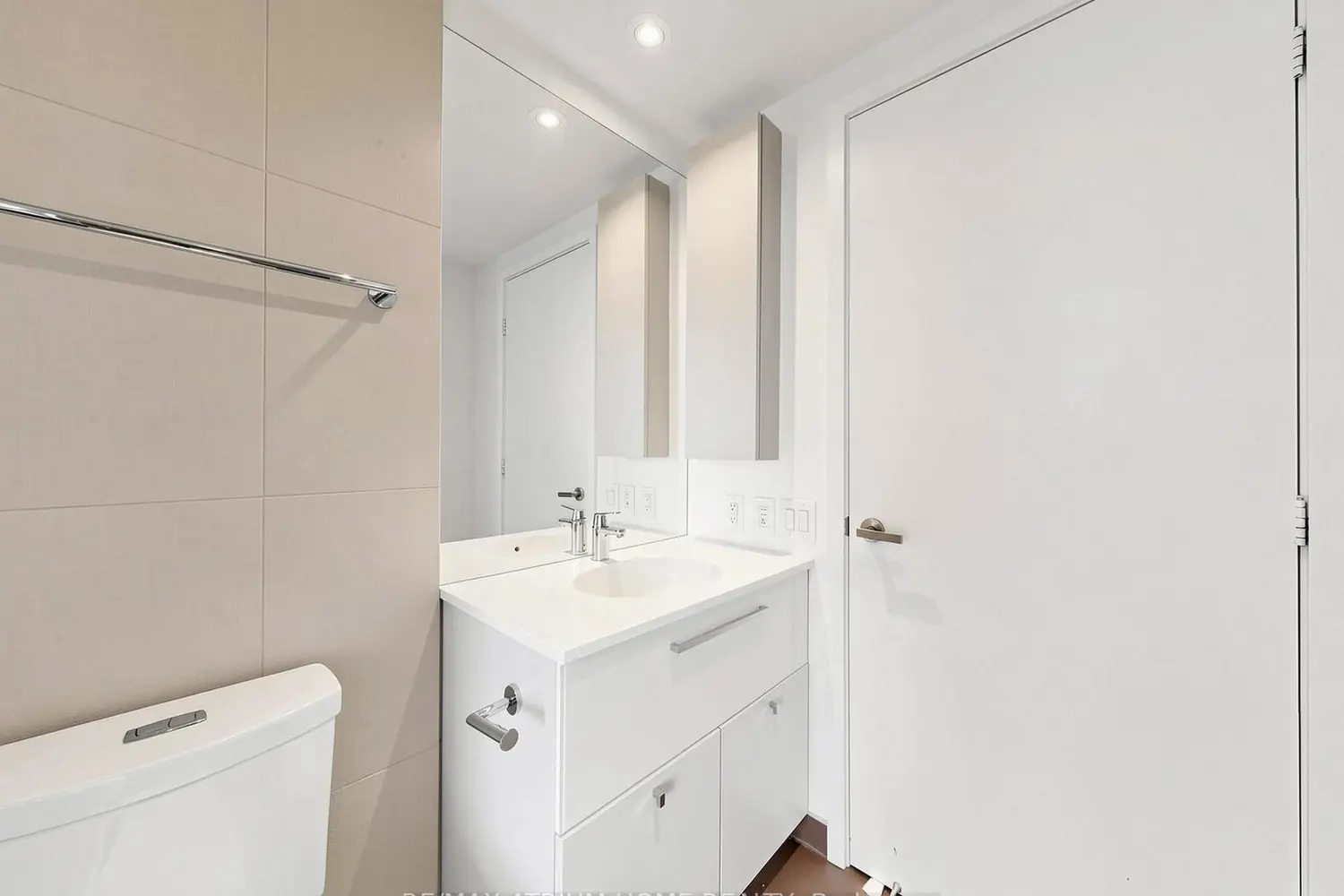 Additional image 11 of 15 Grenville Street 4308