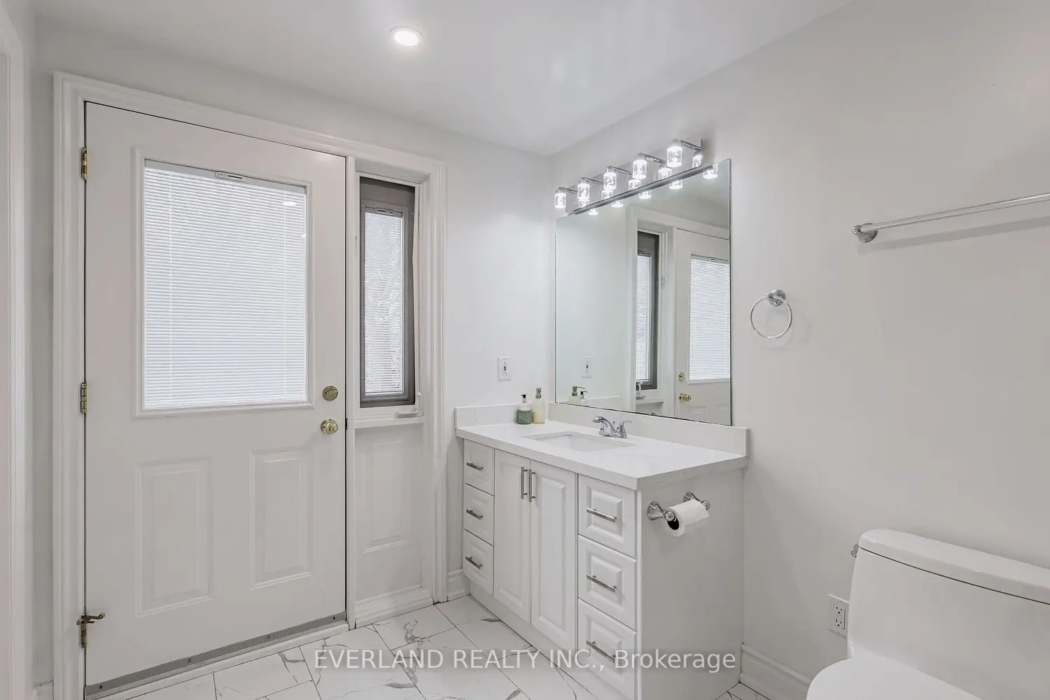 Additional image 17 of 173 Thompson Drive