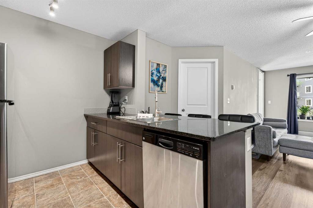 Additional image 3 of 9103-403 Mackenzie Way SW, Airdrie, AB, T4B 3V7