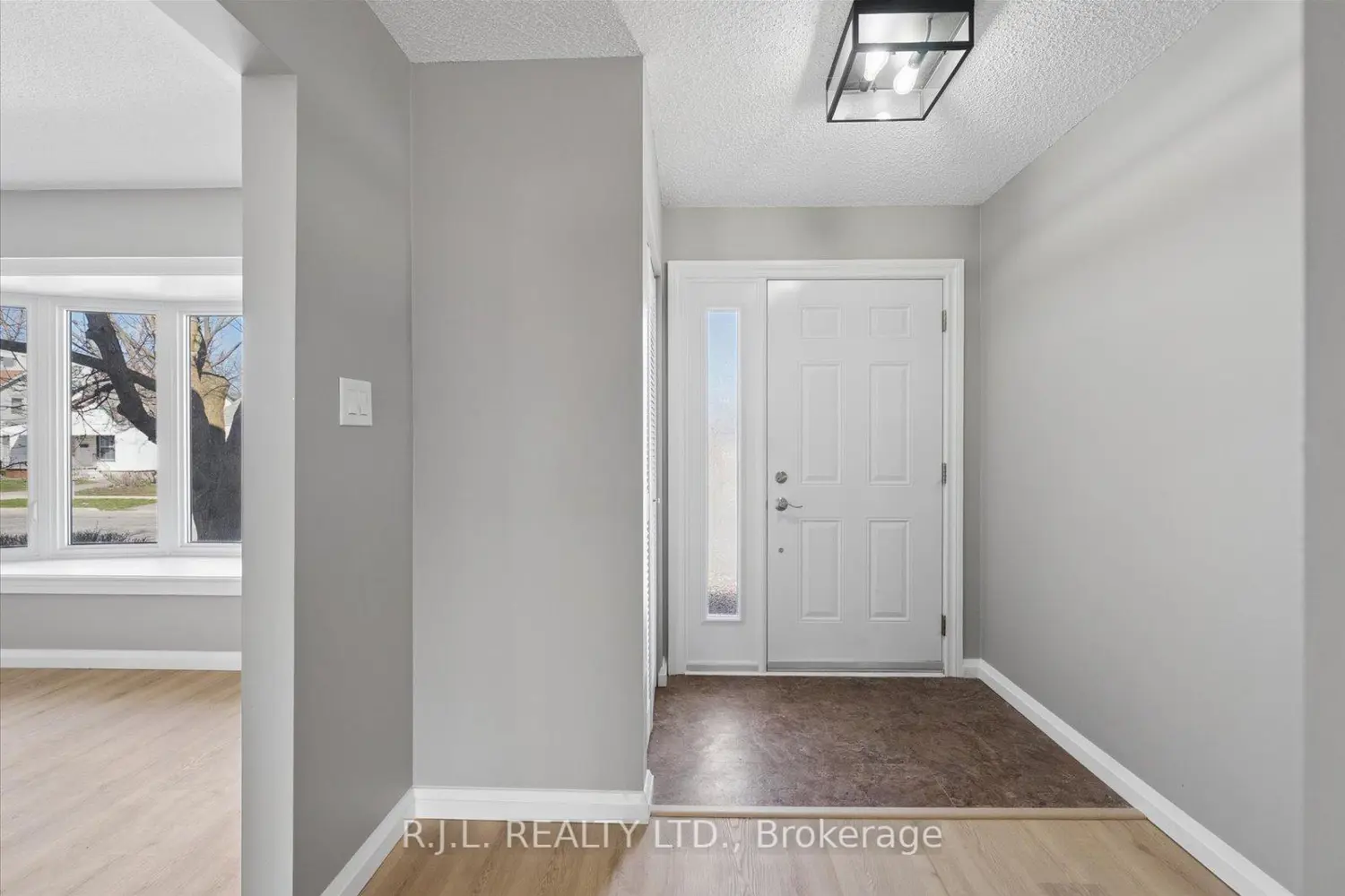 Additional image 2 of 567 Howden Street