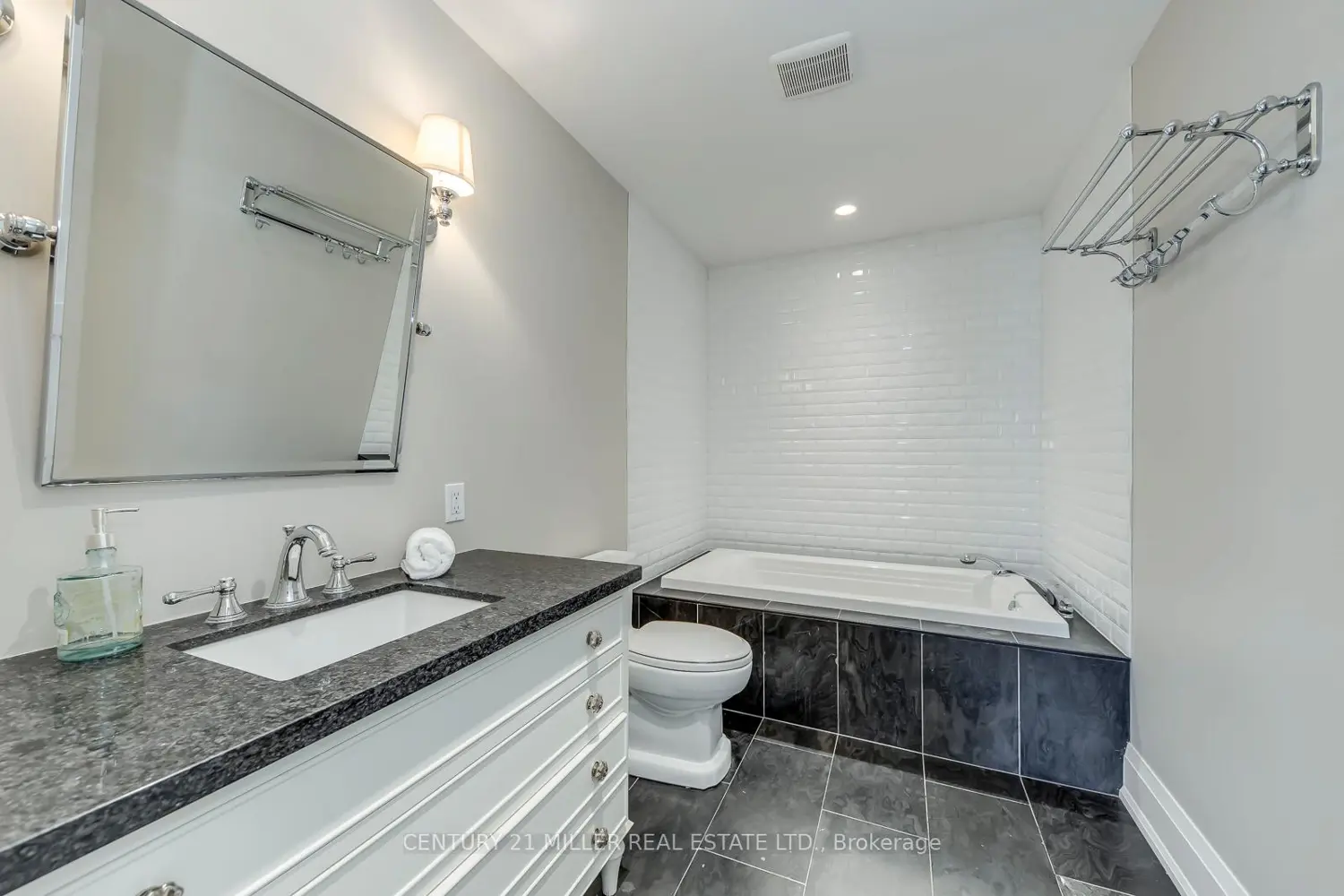 Additional image 8 of 75 Charles Street