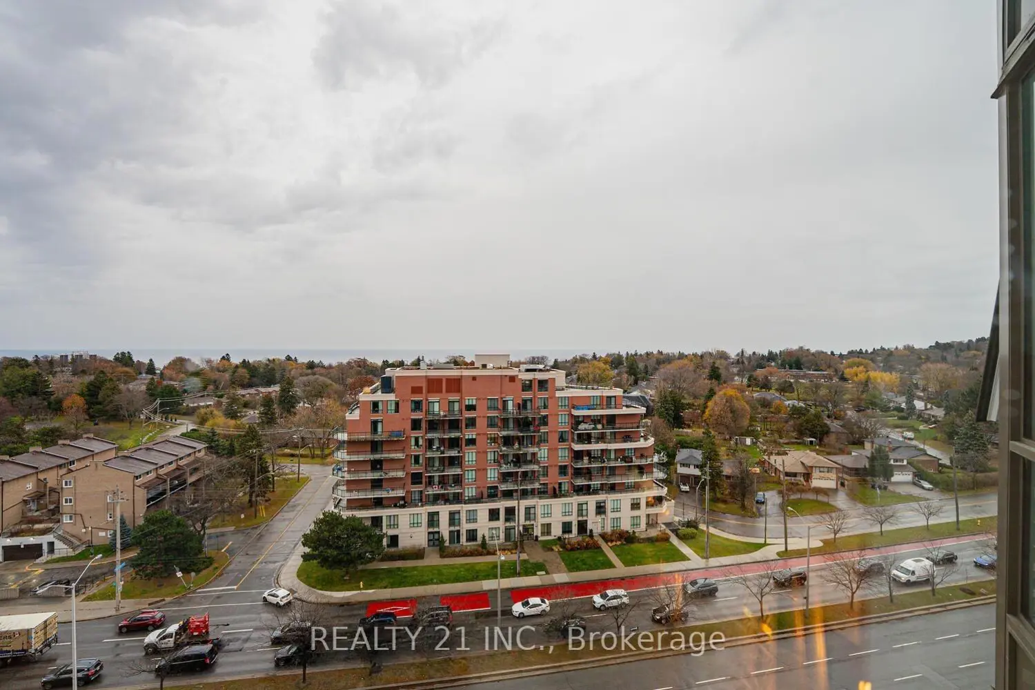Additional image 6 of 3233 Eglinton Avenue 1107