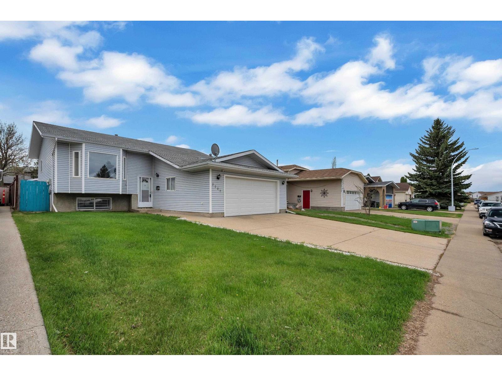 Additional image 3 of 3227 145 Avenue NW, Edmonton, AB, T5Y2E9