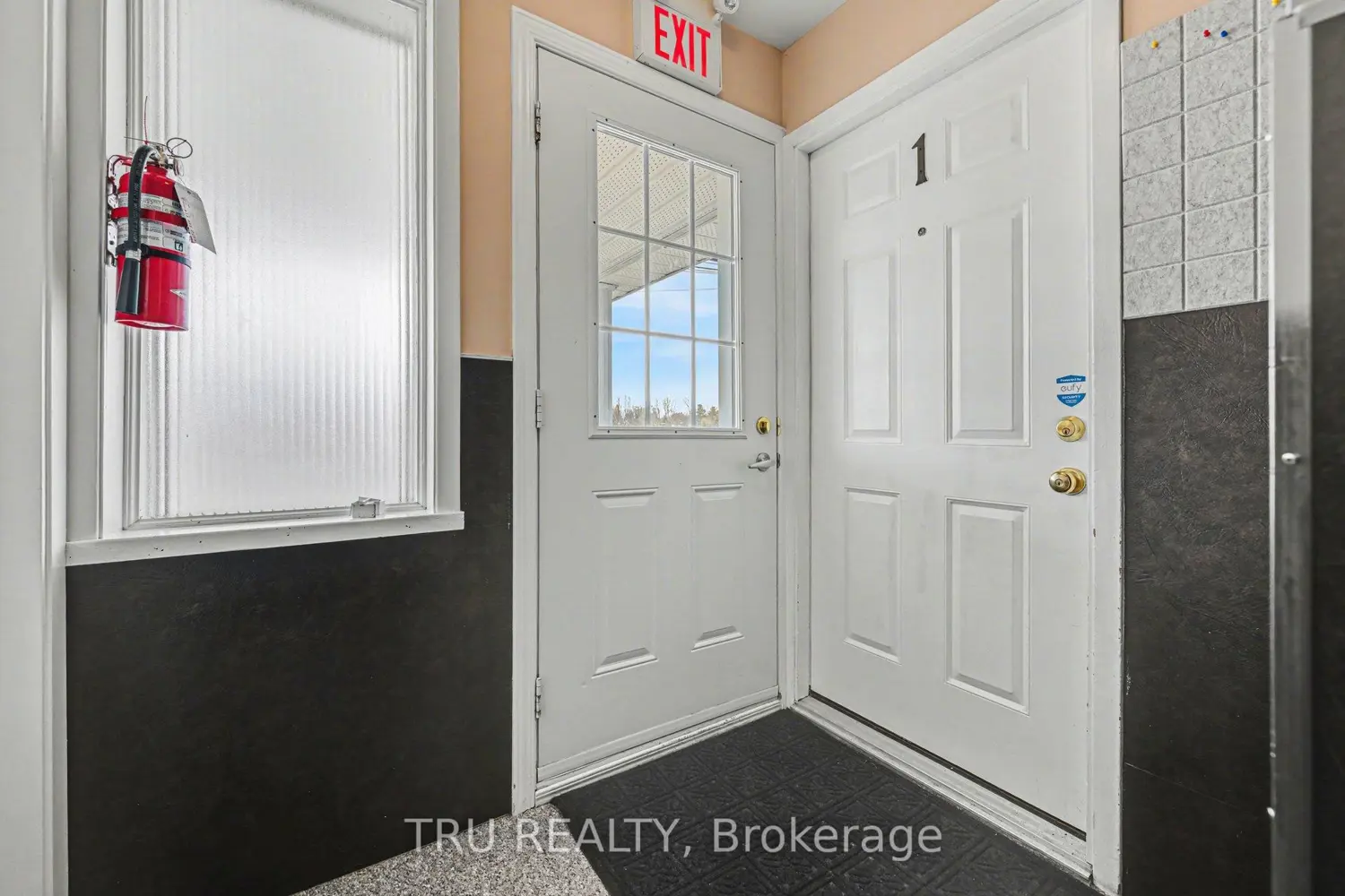 Additional image 4 of 186 Water Street
