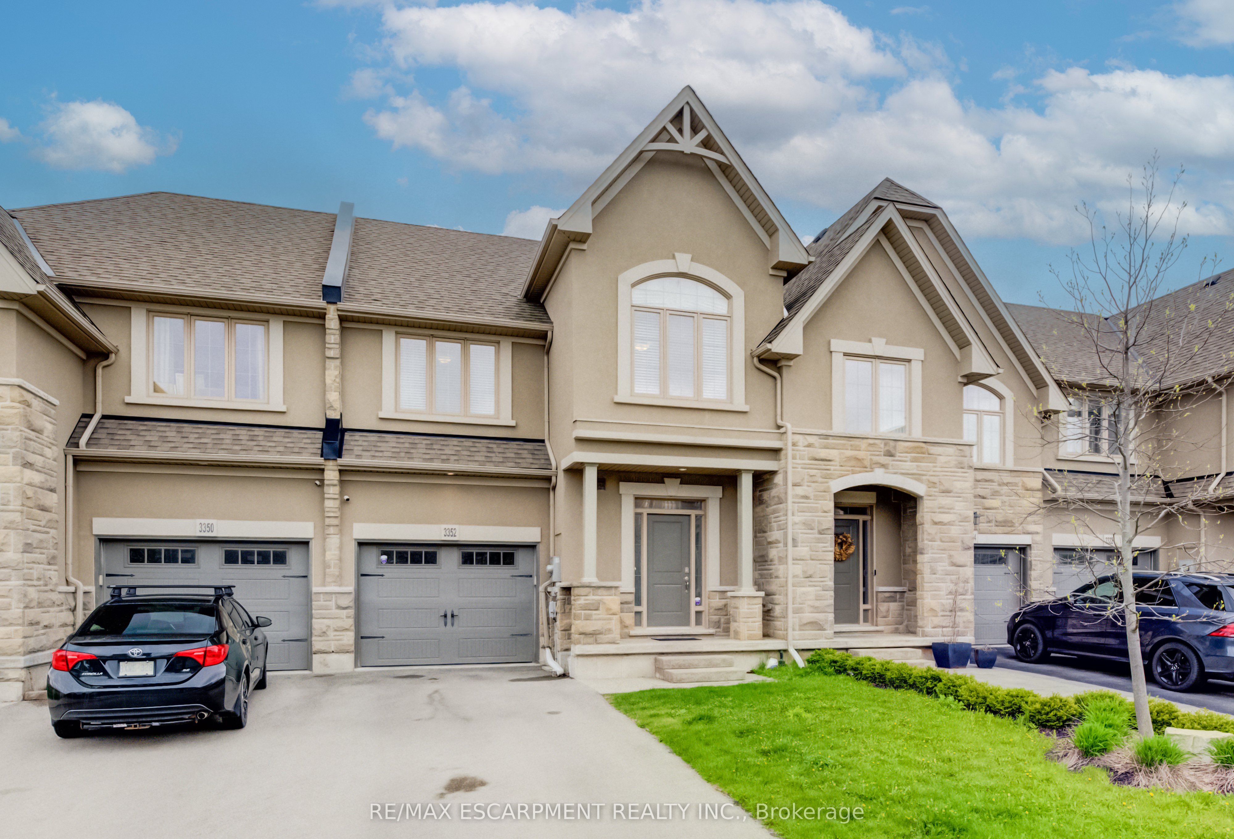 Additional image 3 of 3352 Stalybridge Drive, Oakville, ON, L6M 1N9