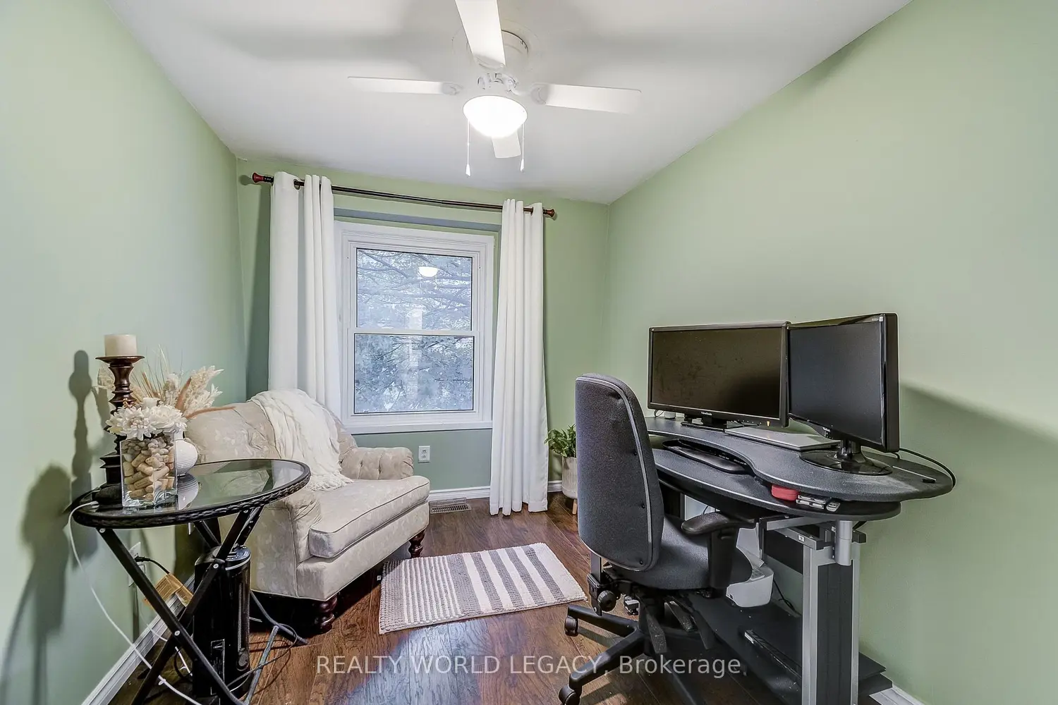 Additional image 10 of 132 Barlake Avenue 35