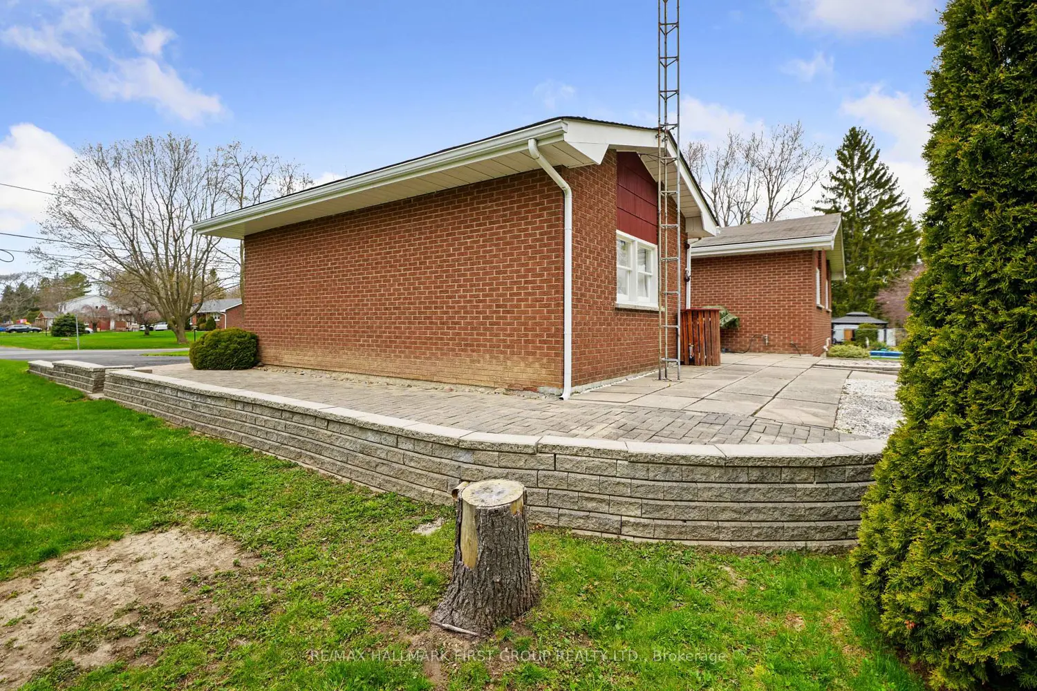Additional image 16 of 12 Maplewood Boulevard
