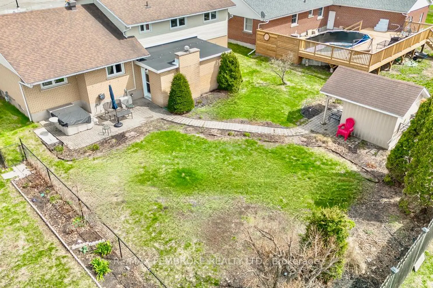 Additional image 16 of 282 Clemow Avenue