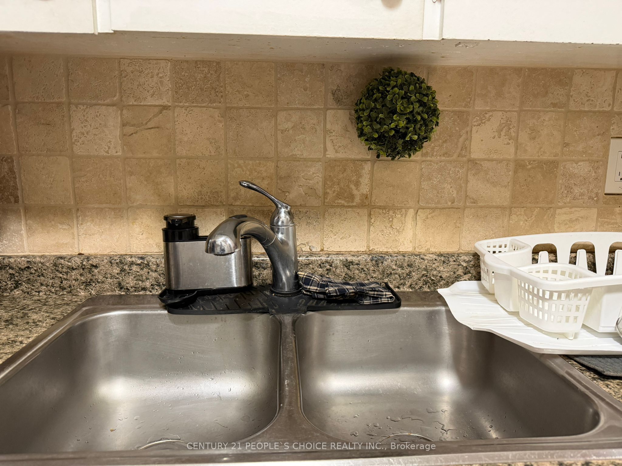 Additional image 6 of 725-2121 Roche Court, Mississauga, ON, L5K 2C7