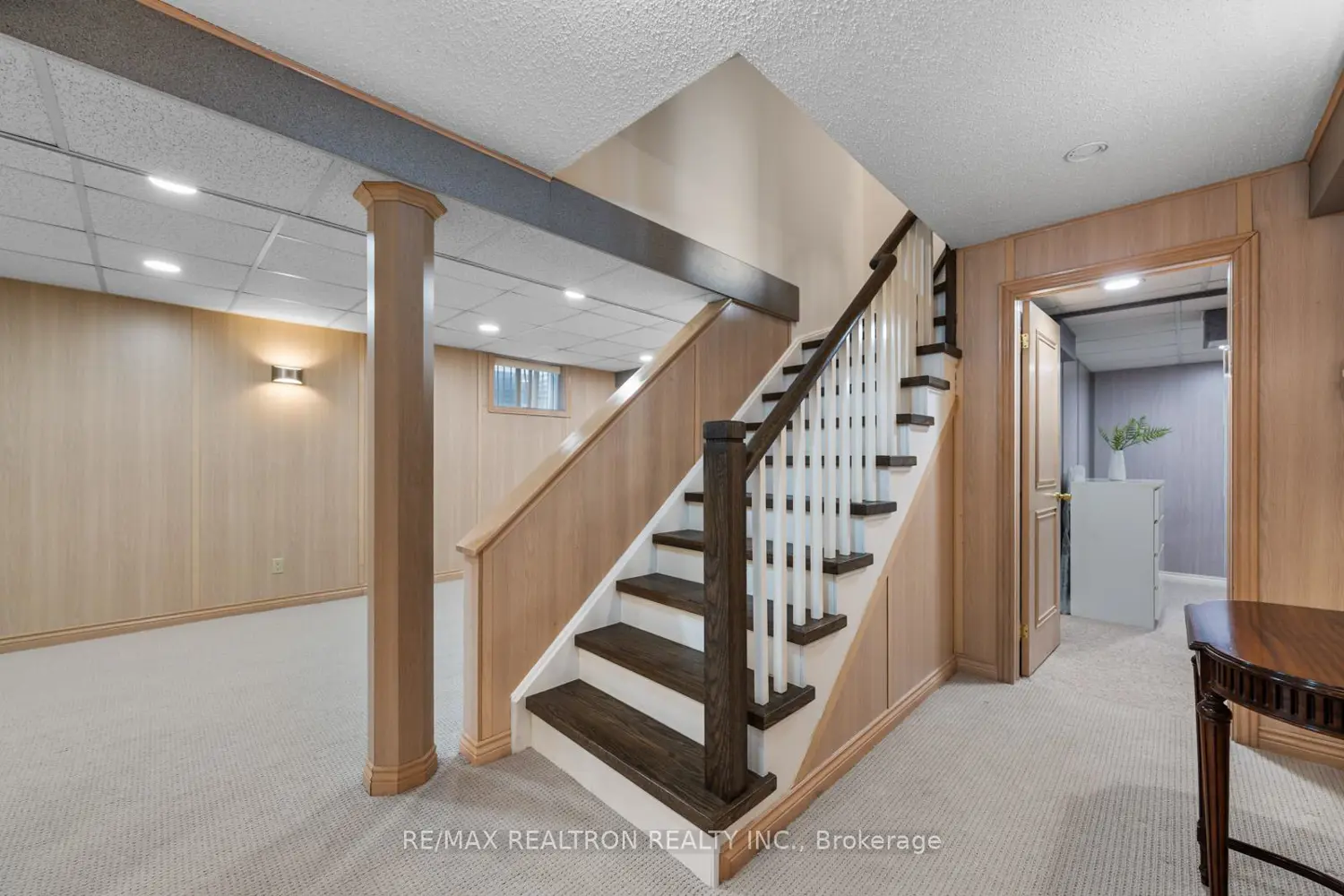 Additional image 13 of 9 Whittington Court