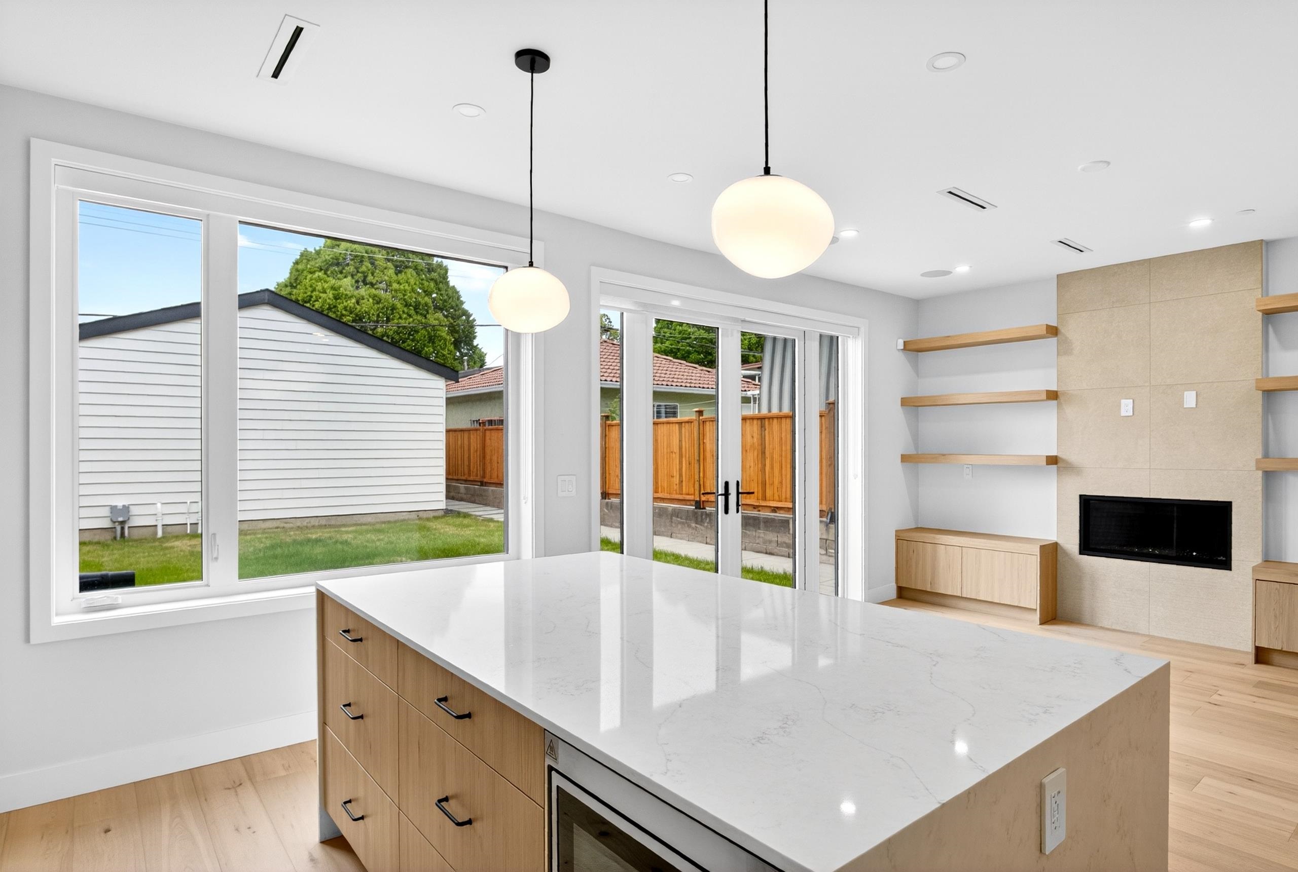 Additional image 6 of 2-2741 7th Avenue E, Vancouver, BC, V5M 1T8