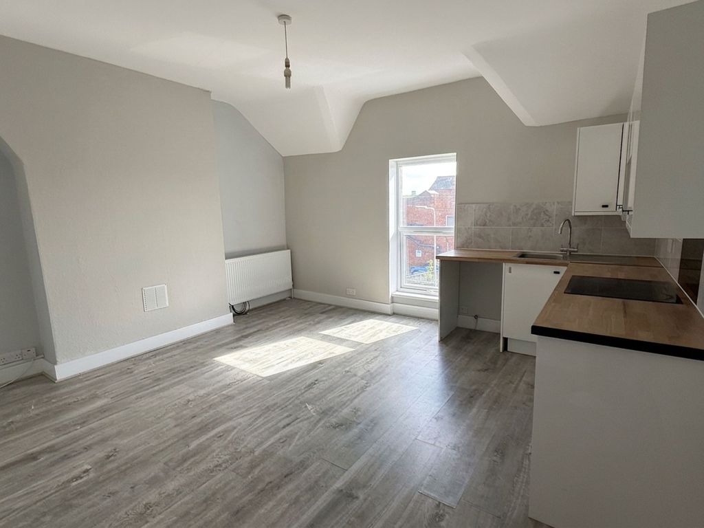 Additional image 5 of 2 bed flat to rentChurch Street, Rhyl LL18