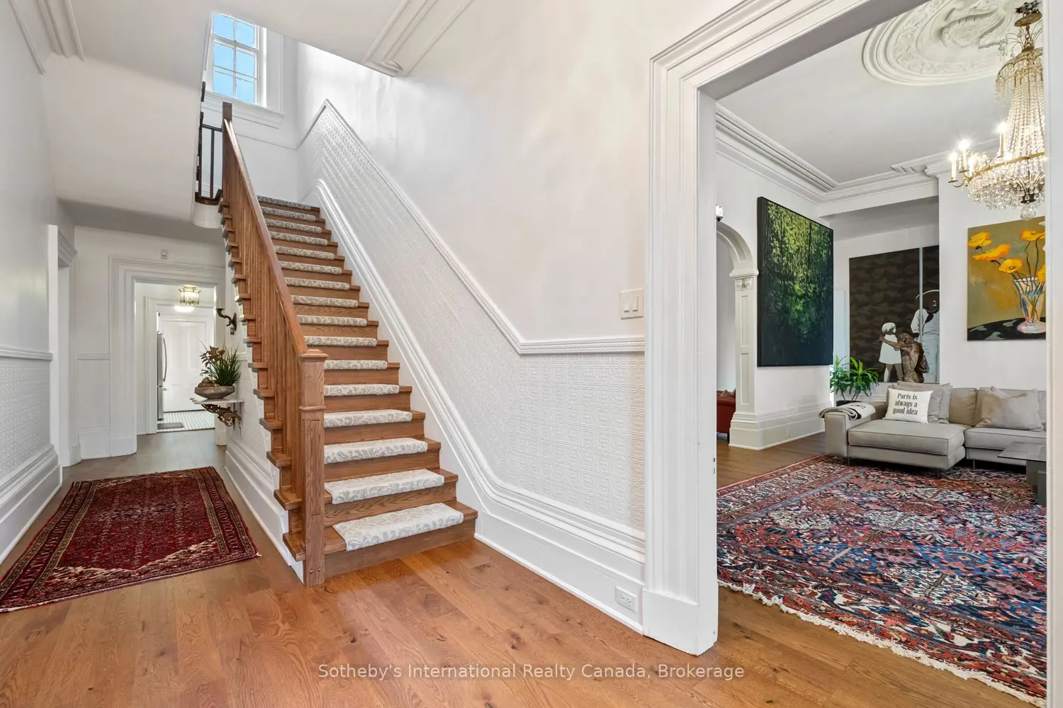 194 Grand River Street photo 2