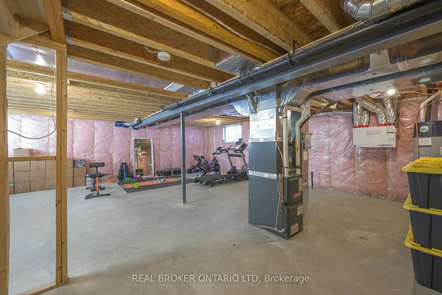 Additional image 15 of 1765 Brayford Avenue