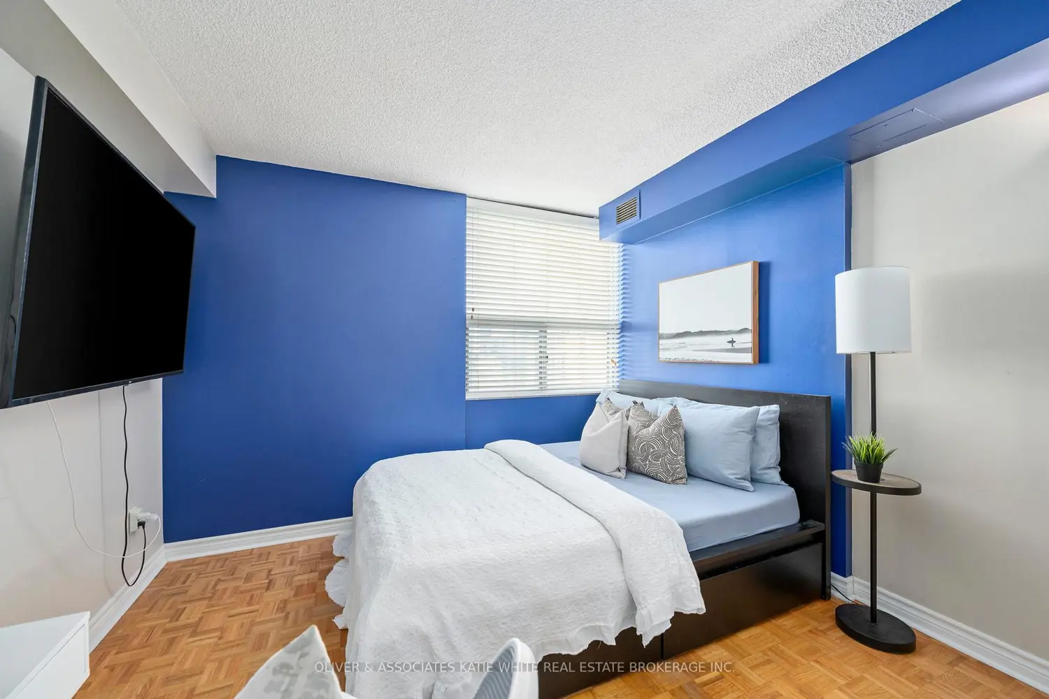 Additional image 8 of 380 King Street 1507