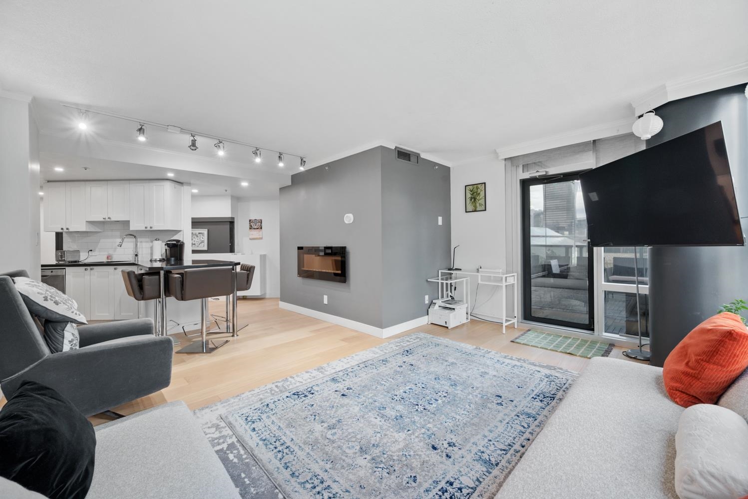 Additional image 6 of 70X-1050 Burrard Street, Vancouver, BC, V6Z 2S3