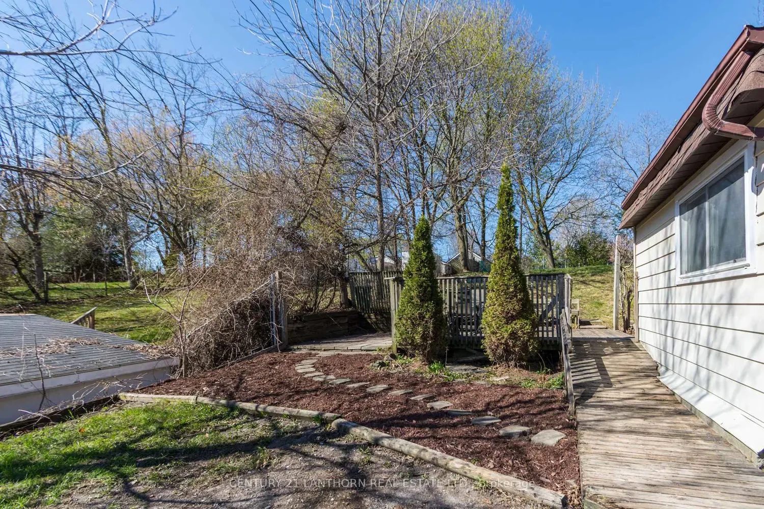 Additional image 18 of 48 Wallbridge Crescent