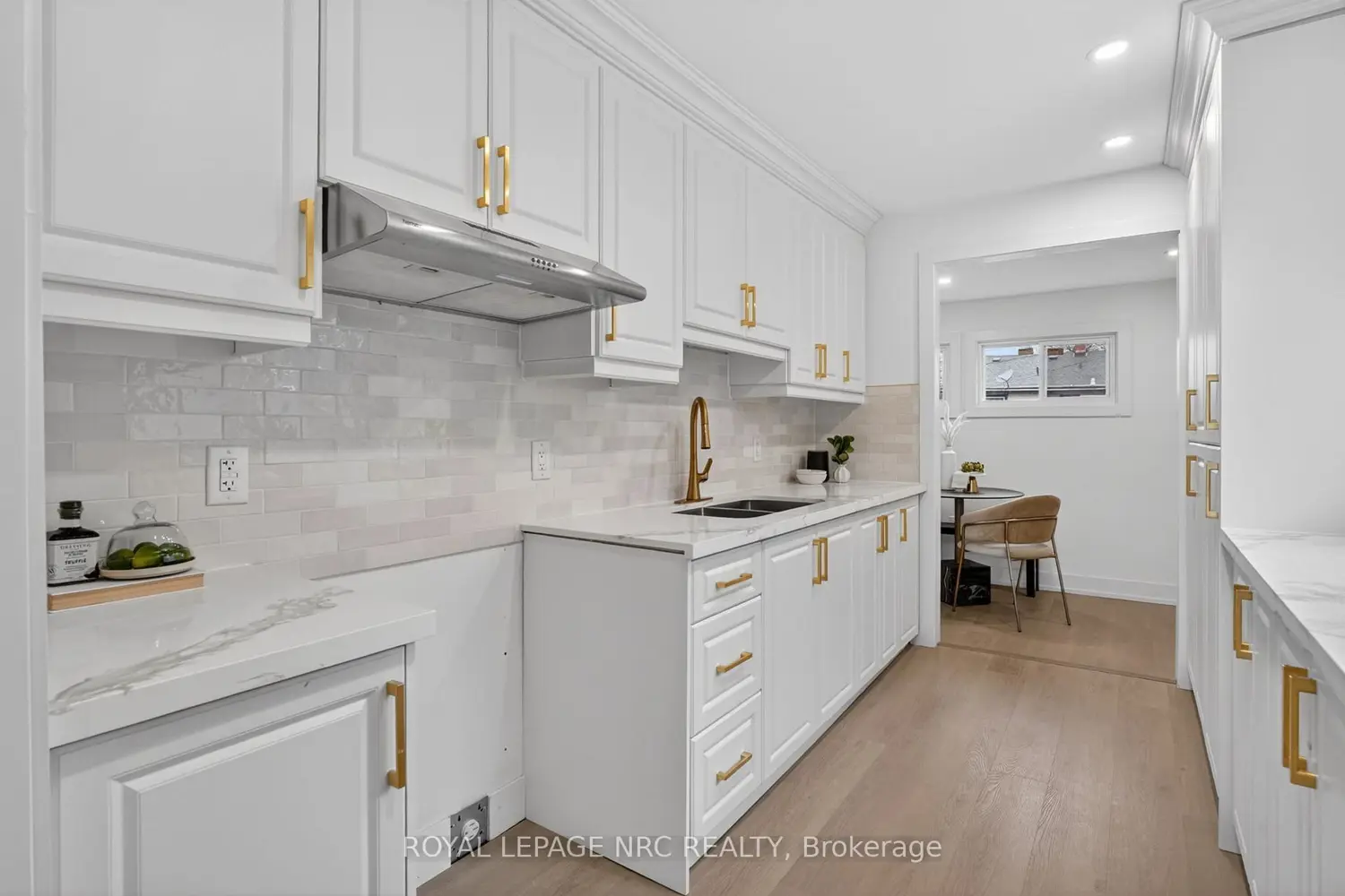 Additional image 9 of 374 Navy Street