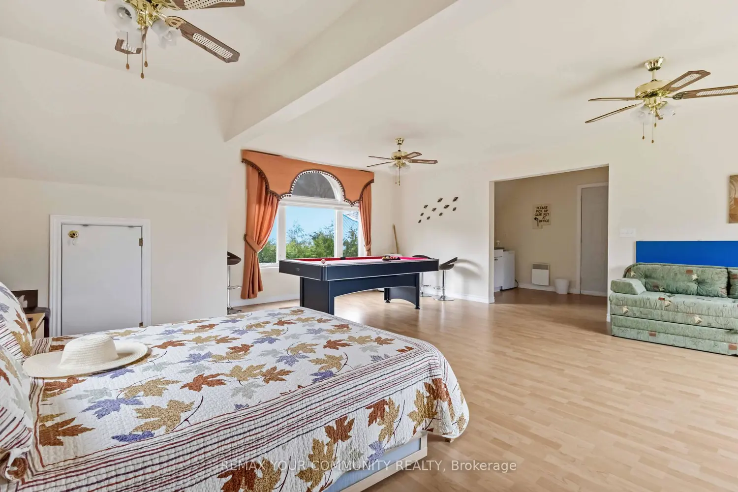 Additional image 11 of 1082 Loon Road
