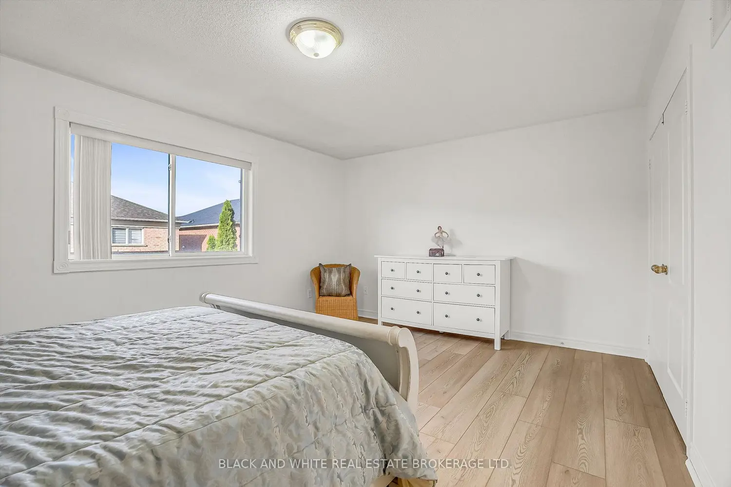 Additional image 10 of 18 Daiseyfield Crescent