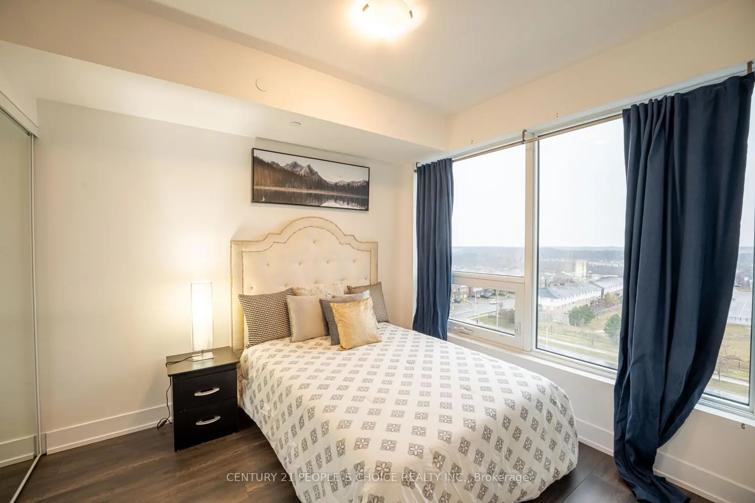Additional image 11 of 2450 Old Bronte Road 723