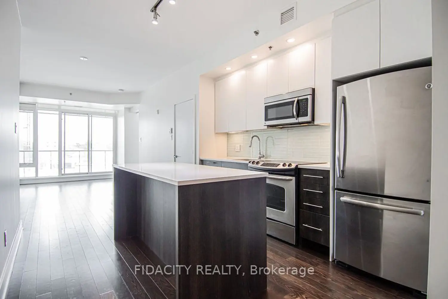 88 Richmond Road 313 photo 2
