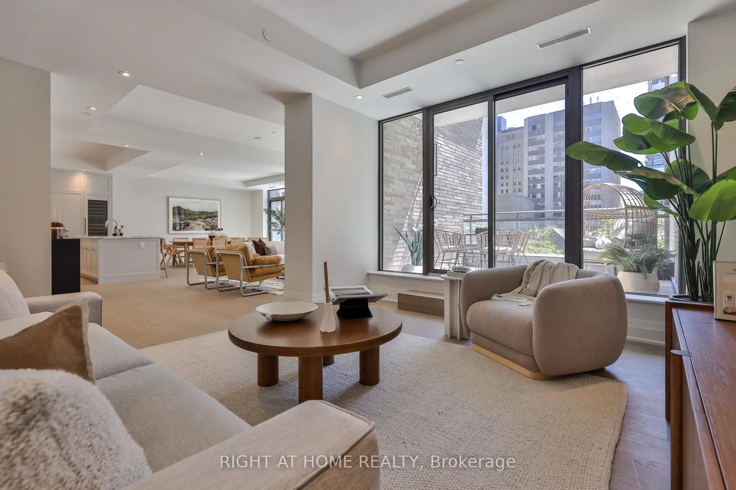 Additional image 6 of 10 Prince Arthur Avenue 404