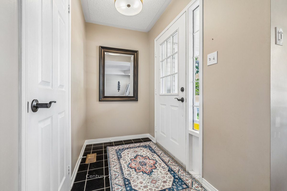 Additional image 5 of 210 Littlewood Drive, Oakville, ON, L6H 6T6