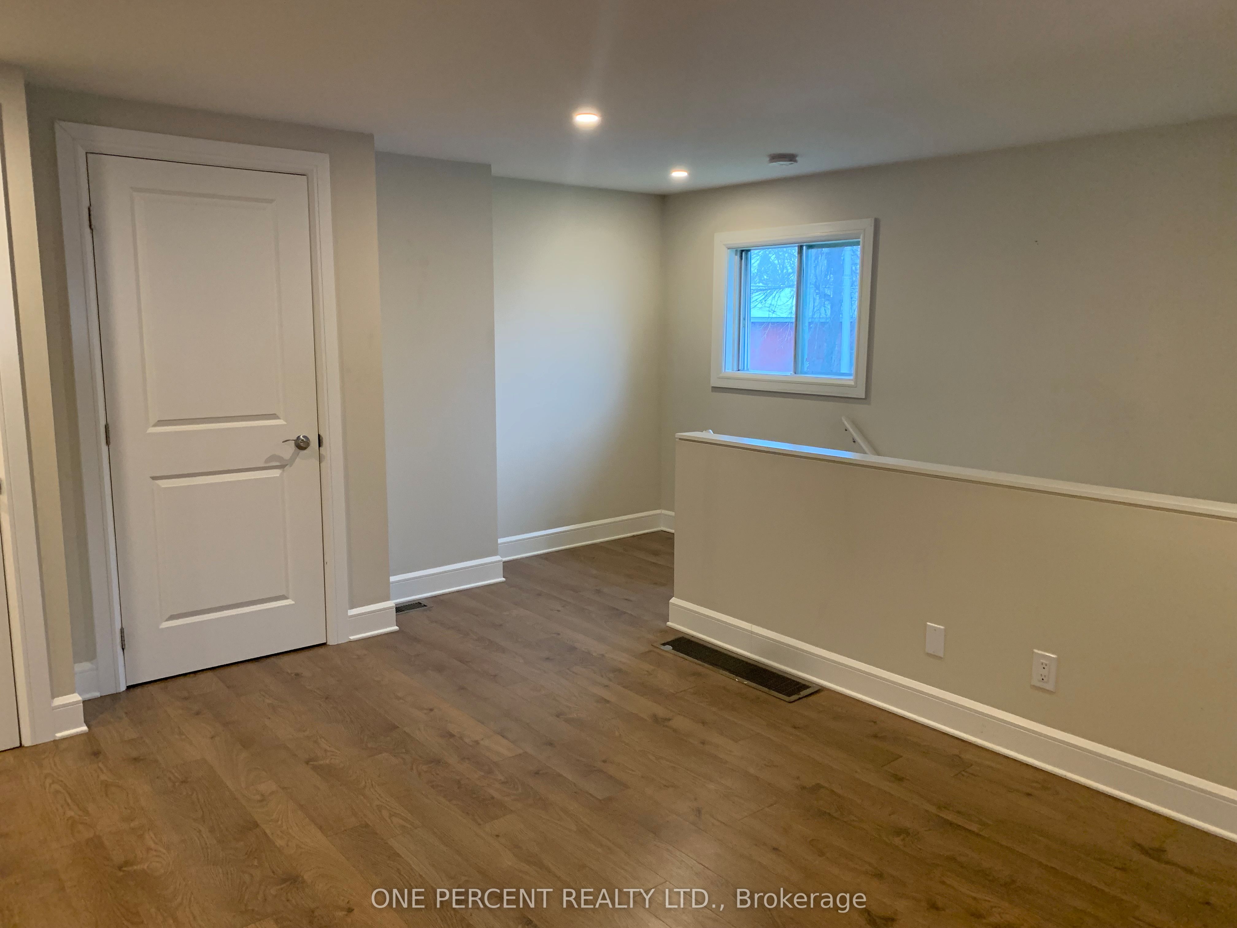 Additional image 2 of 8-6610 Fourth Line Road, Ottawa, ON, K0A 2T0