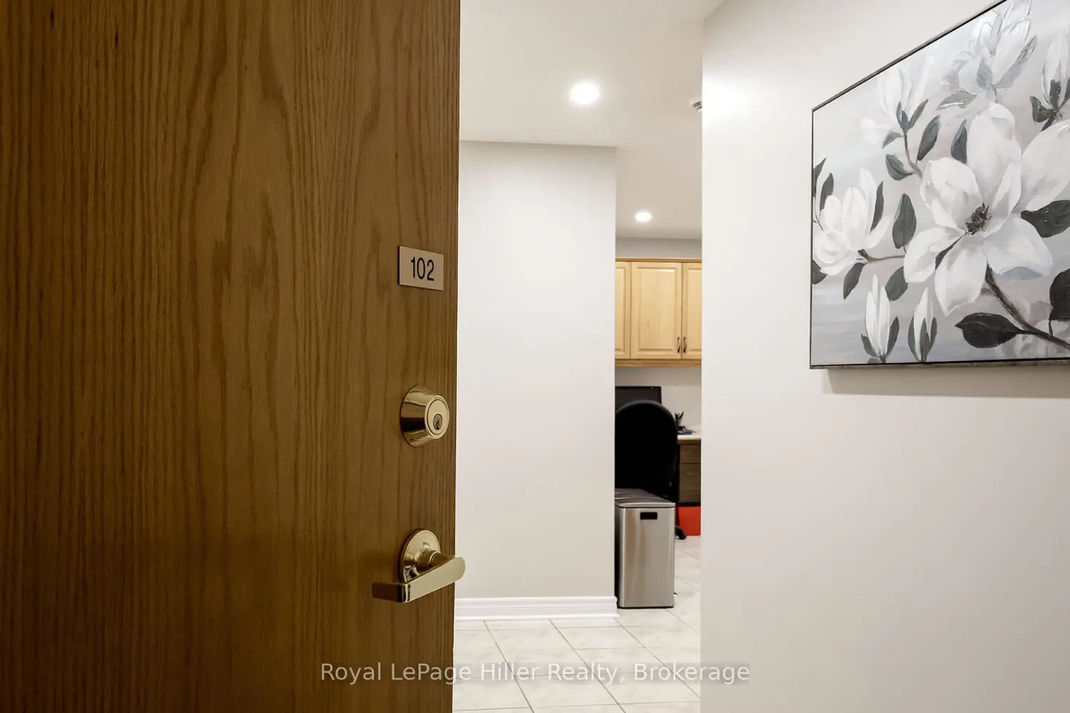 Additional image 4 of 160 Romeo Street #102