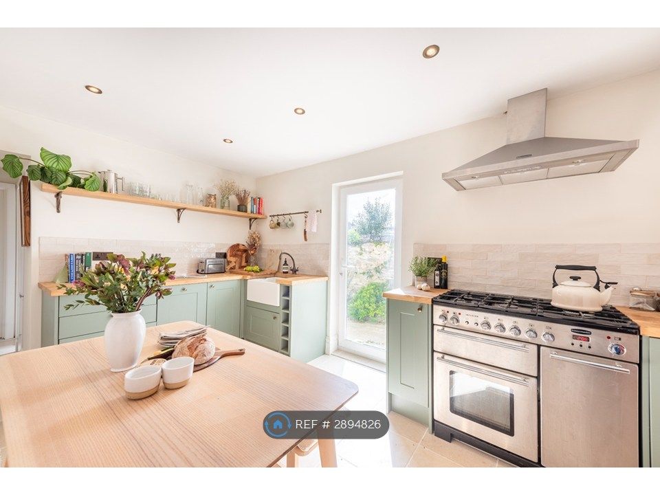 Additional image 5 of 1 bed flat to rentMarlborough Road, Falmouth TR11