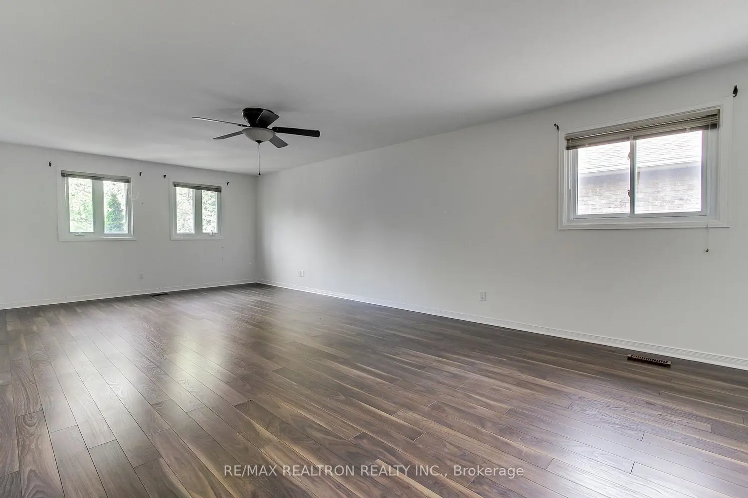 Additional image 11 of 19 Crystal Drive