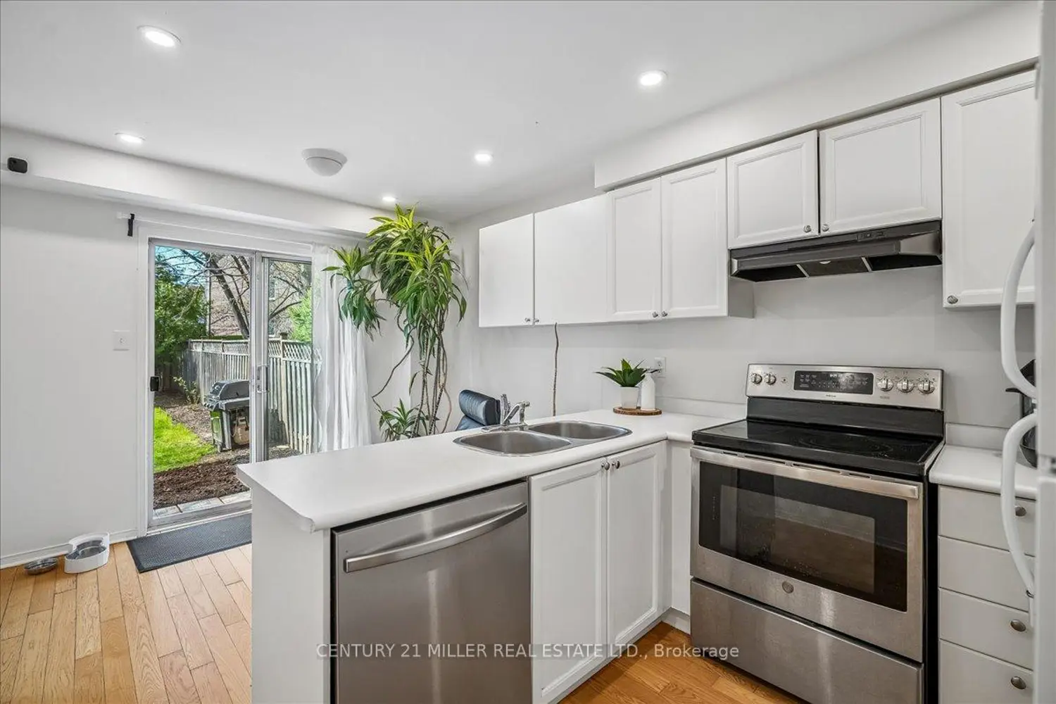 Additional image 6 of 421 Levanna Lane