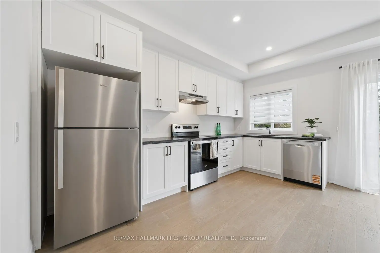 67 Marret Lane photo 5