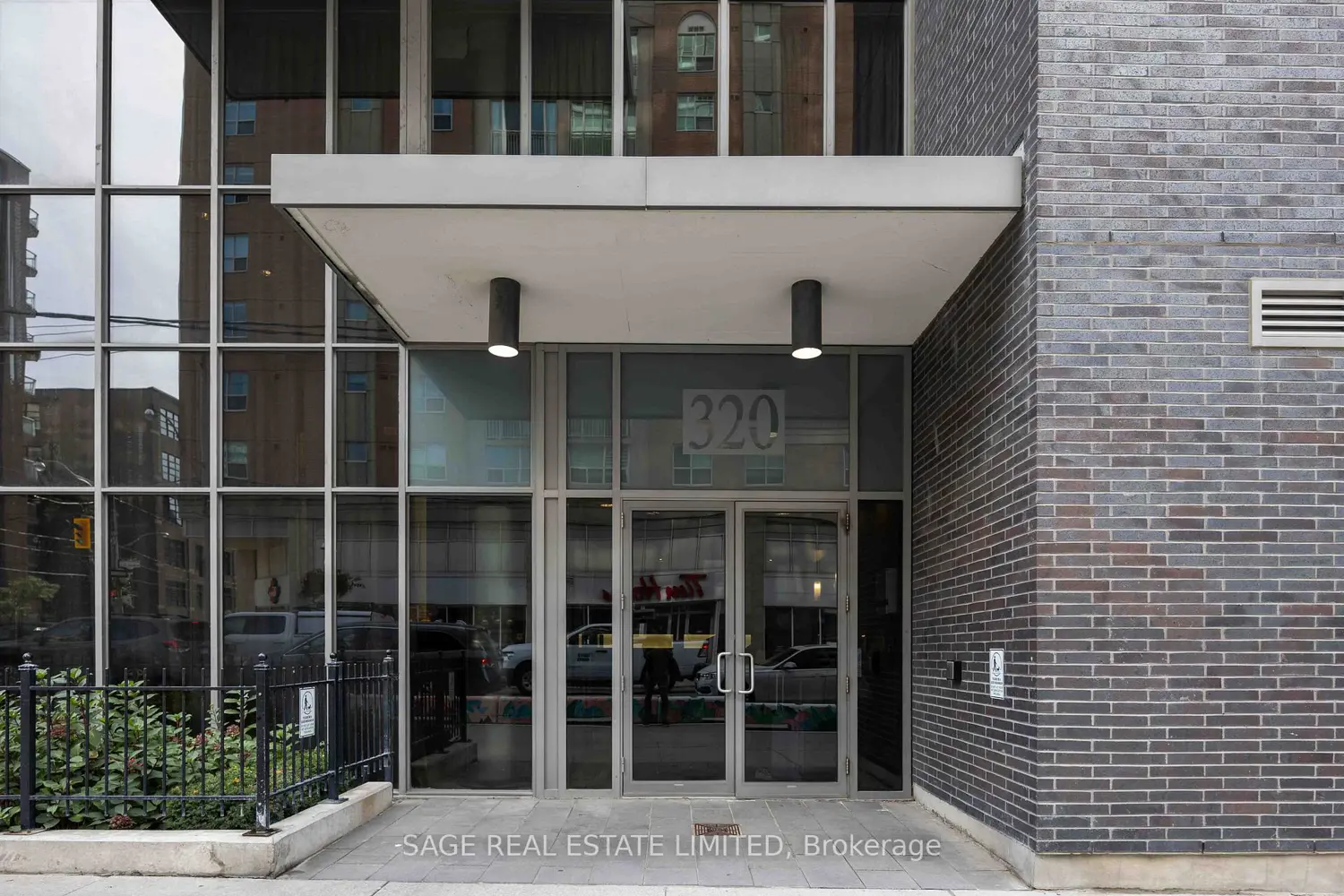 Additional image 13 of 320 Richmond Street 1115