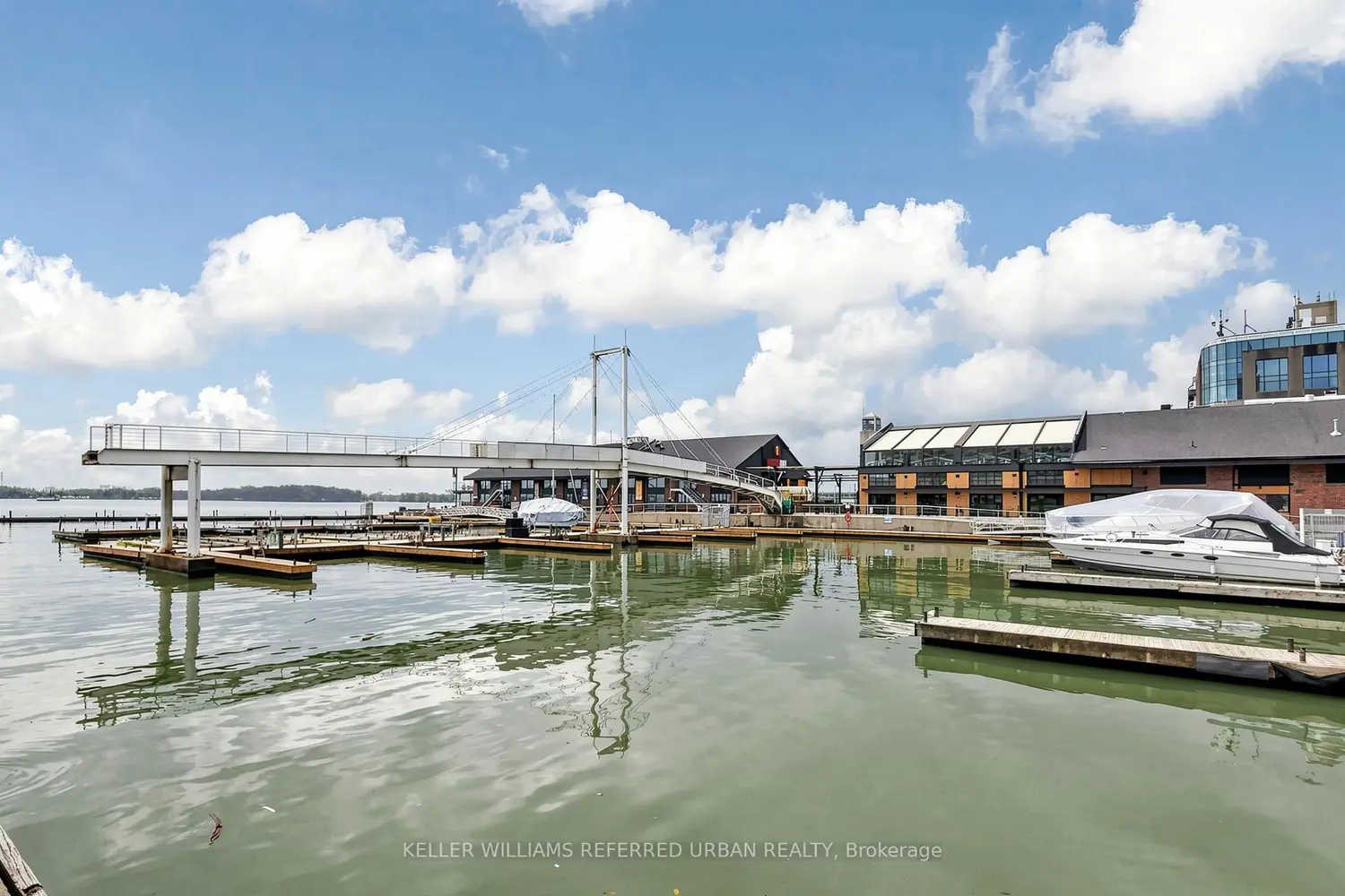 Additional image 16 of 230 Queens Quay 2325
