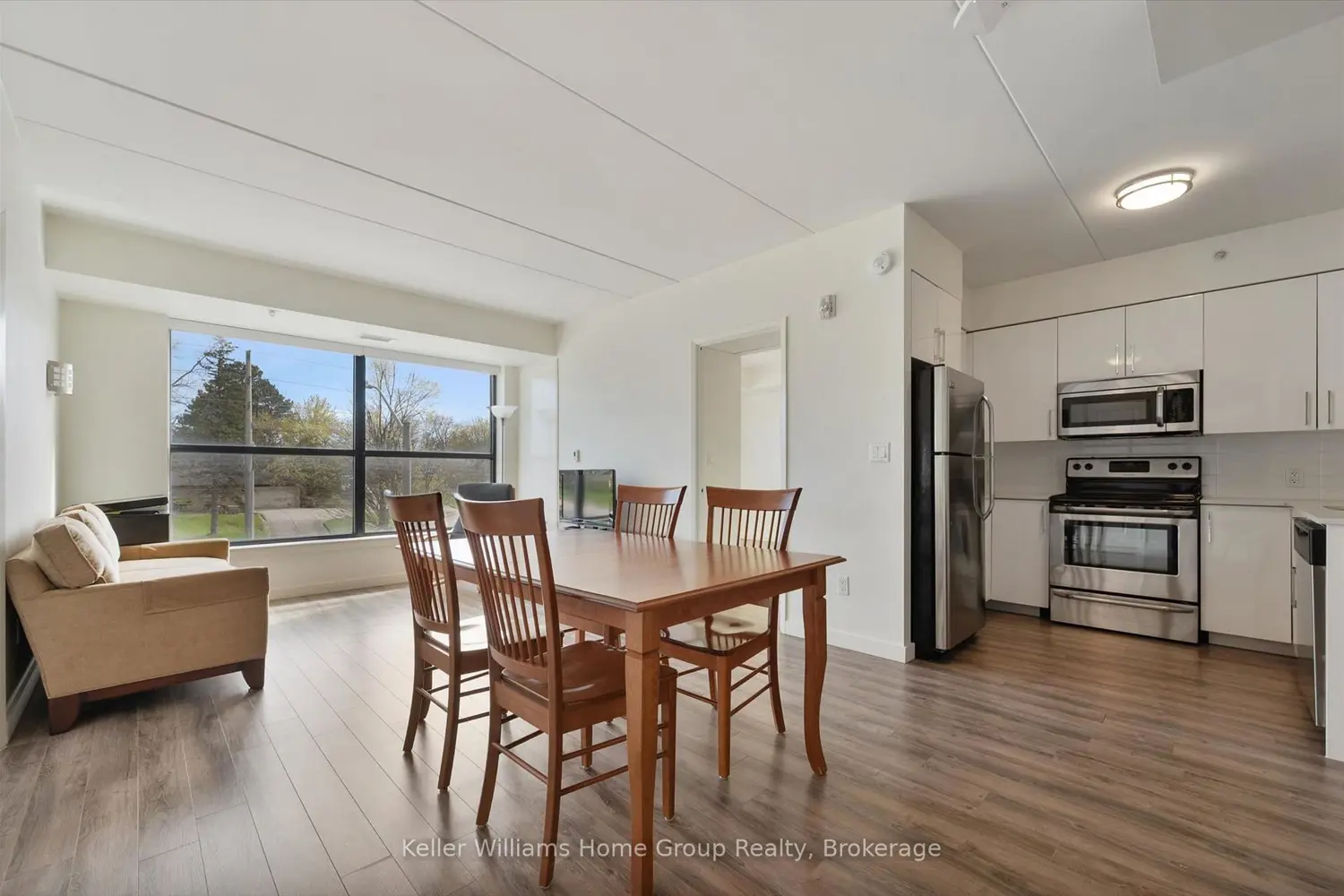 1219 Gordon Street 406 photo 4