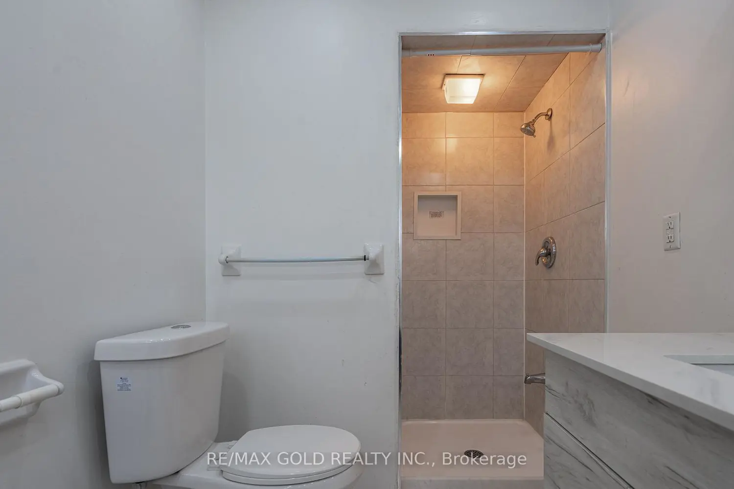 Additional image 9 of 102 Bunchberry Way