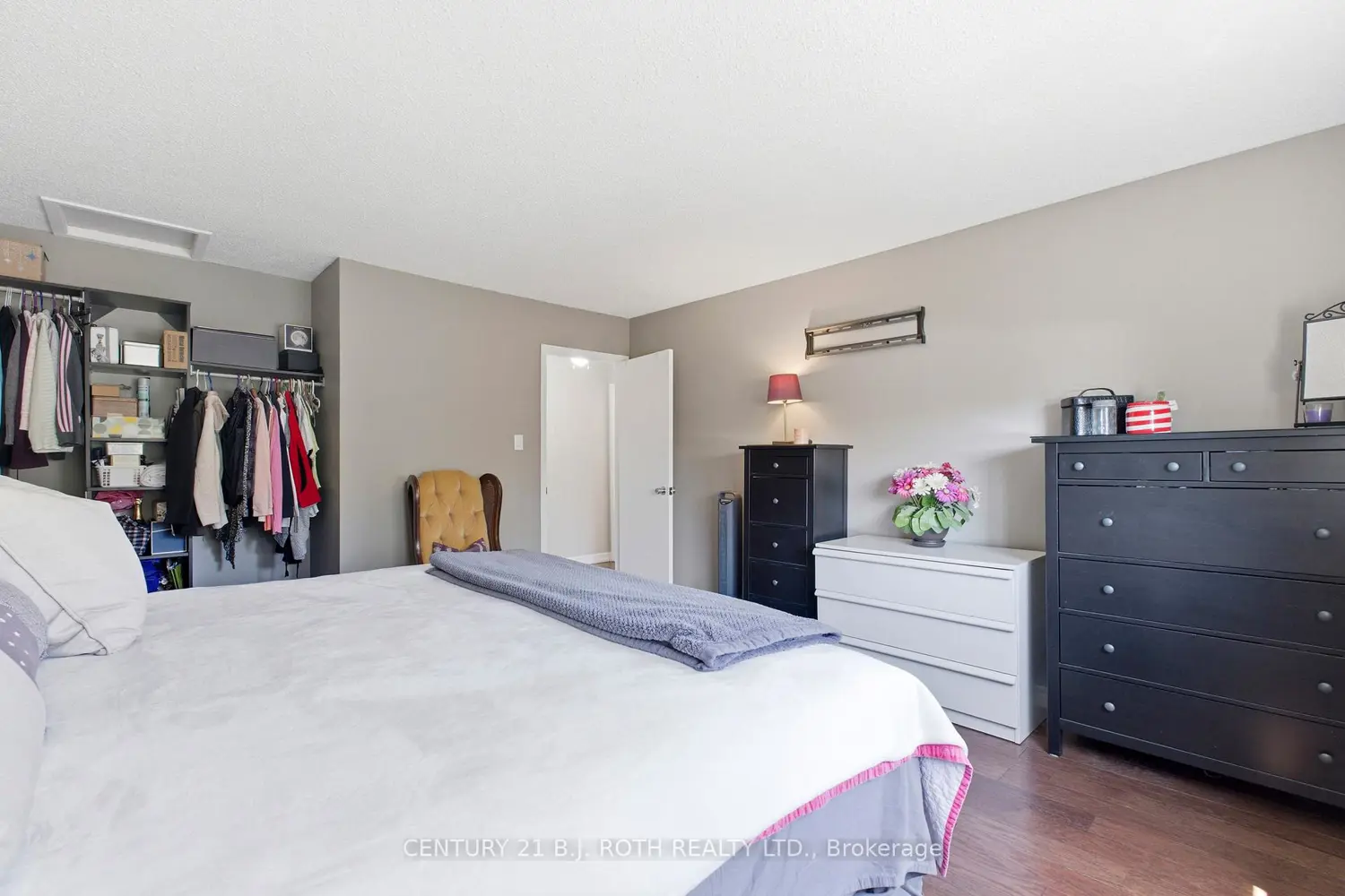 Additional image 12 of 4113 Taffey Crescent