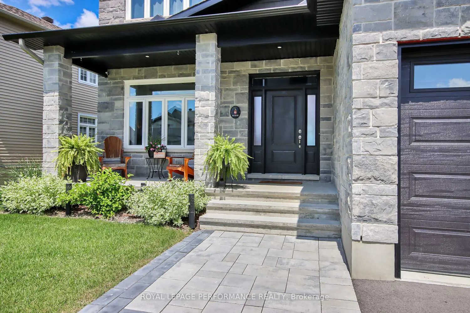 643 Parkview Terrace