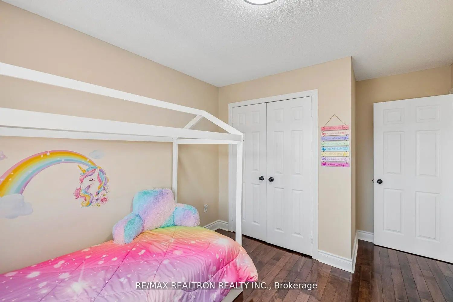 Additional image 12 of 8909 Bathurst Street 5