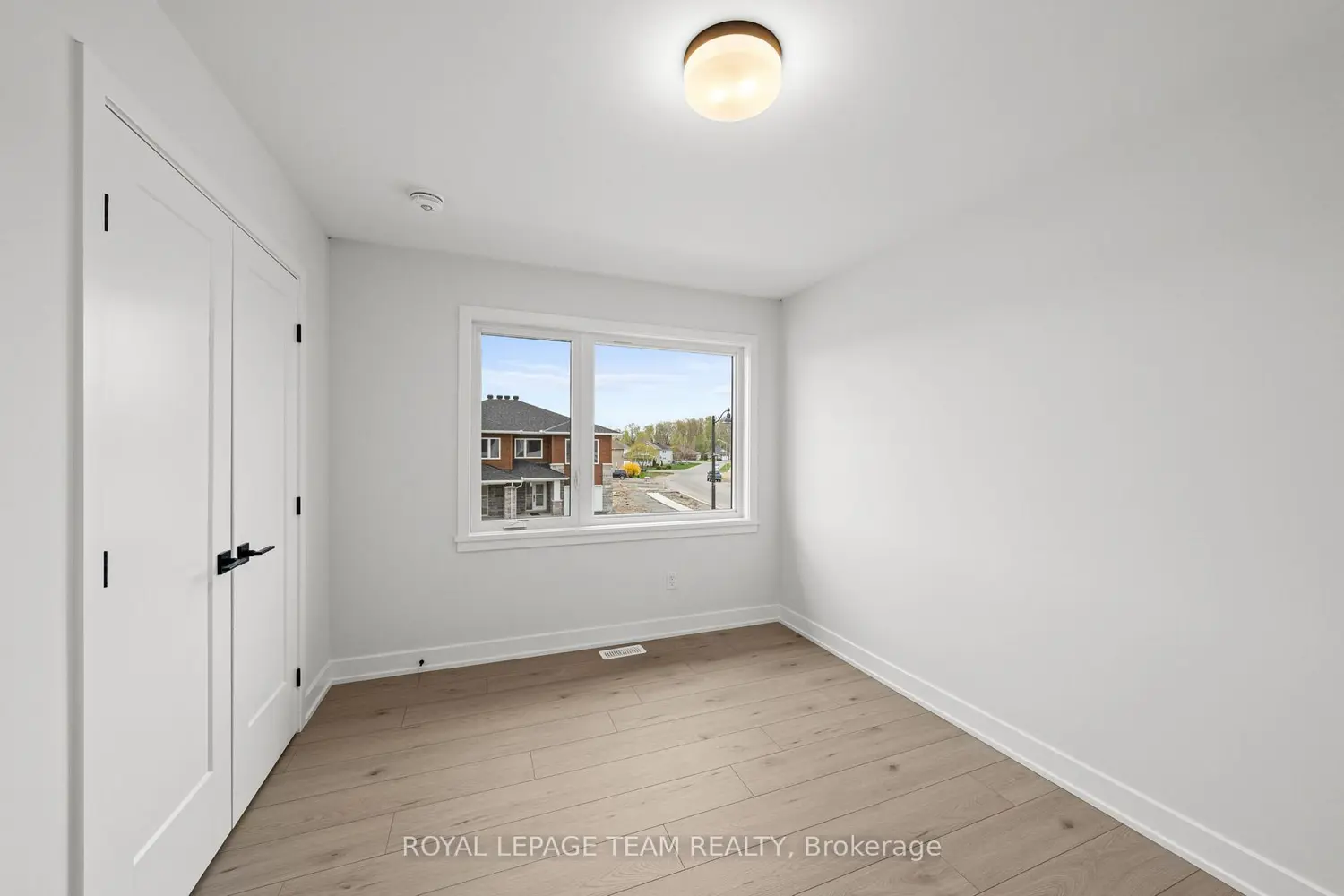 Additional image 16 of 1169 Moore Street