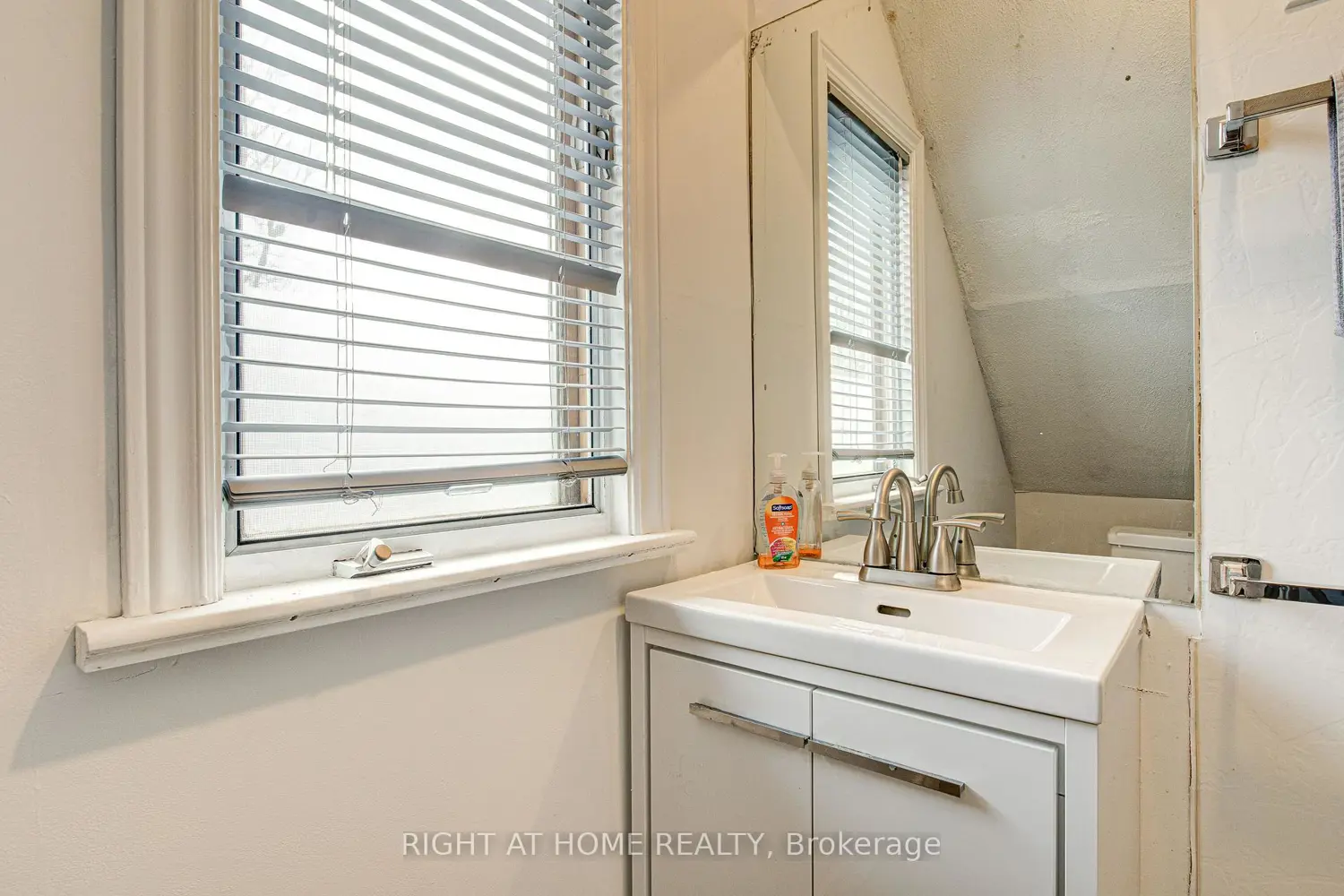 Additional image 11 of 18A Margaret Street