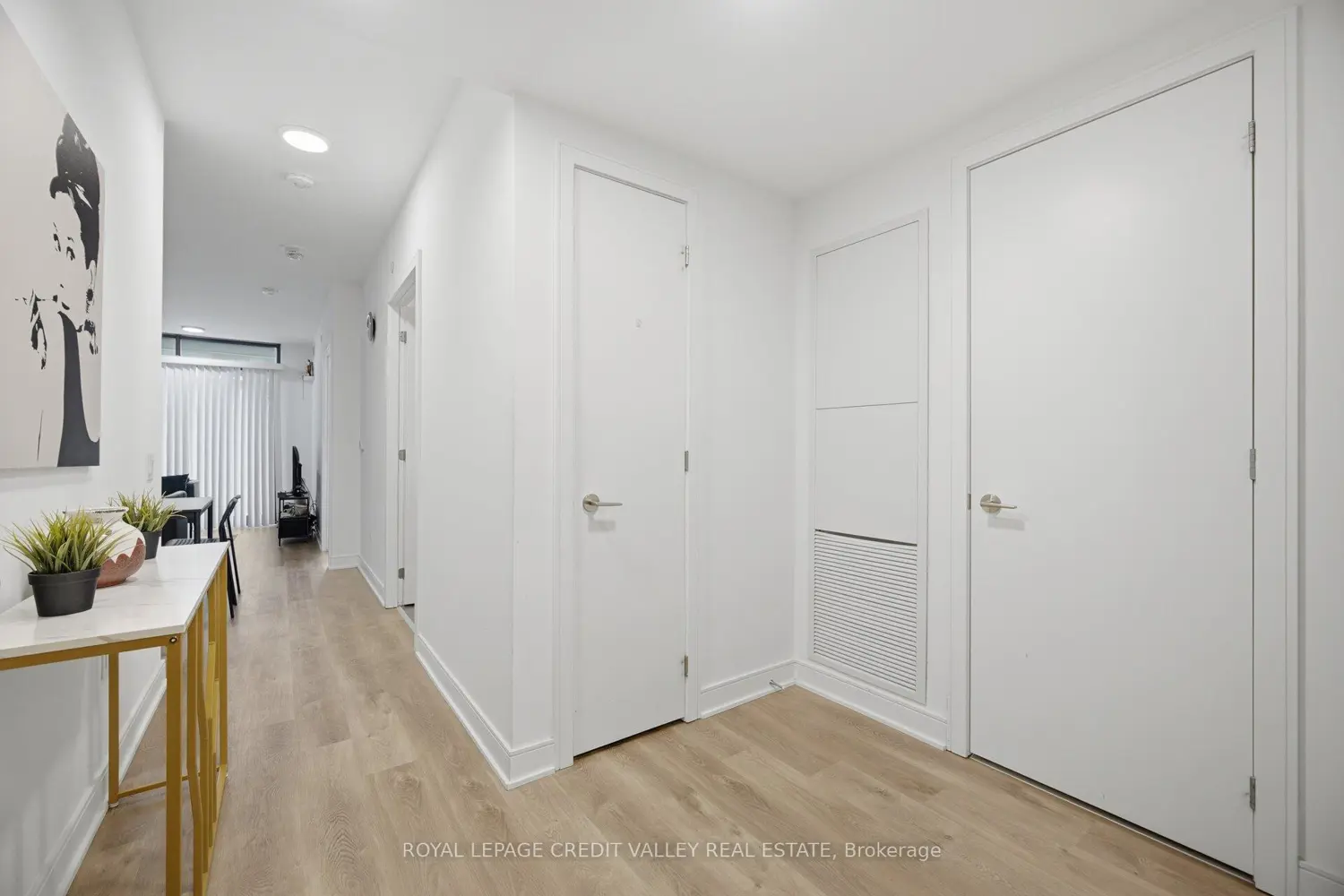 Additional image 4 of 86 Dundas Street 315