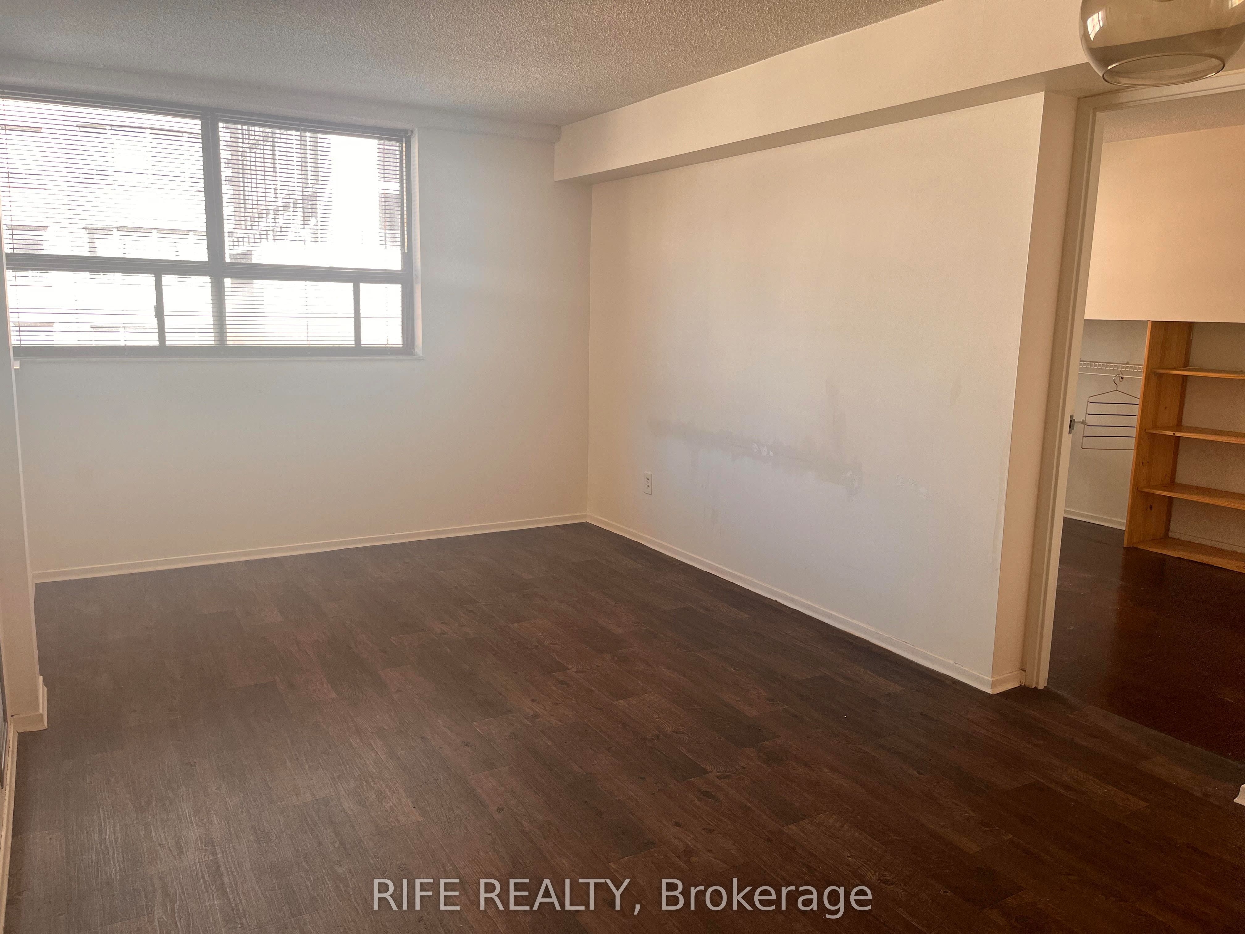 Additional image 4 of 706-120 St Patrick Street, Toronto, ON, M5T 2X7