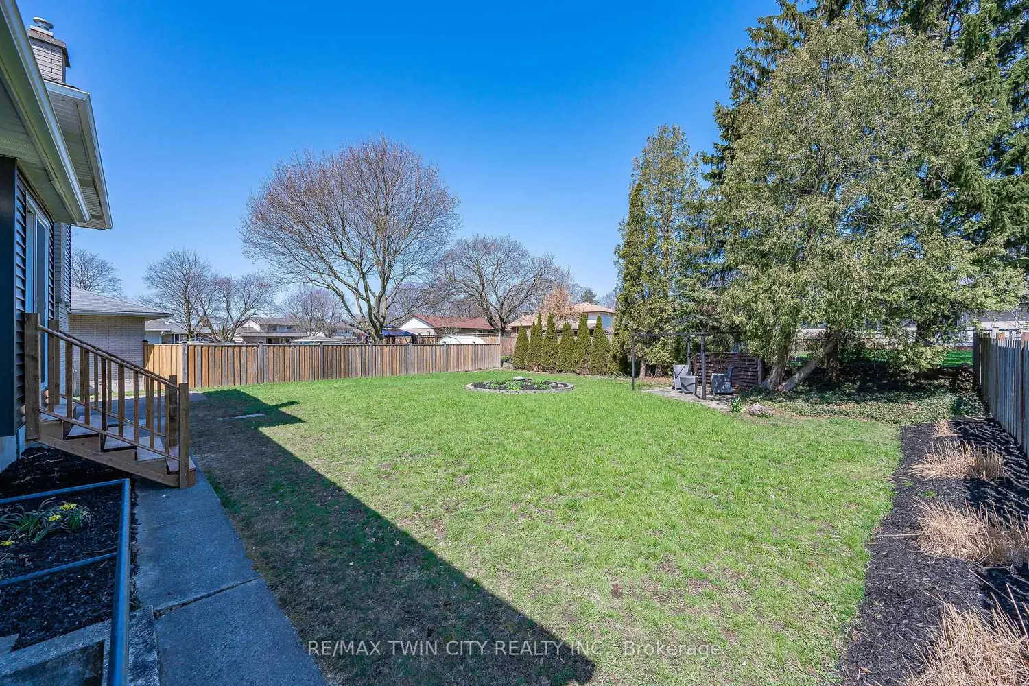 Additional image 17 of 34 Bradley Drive